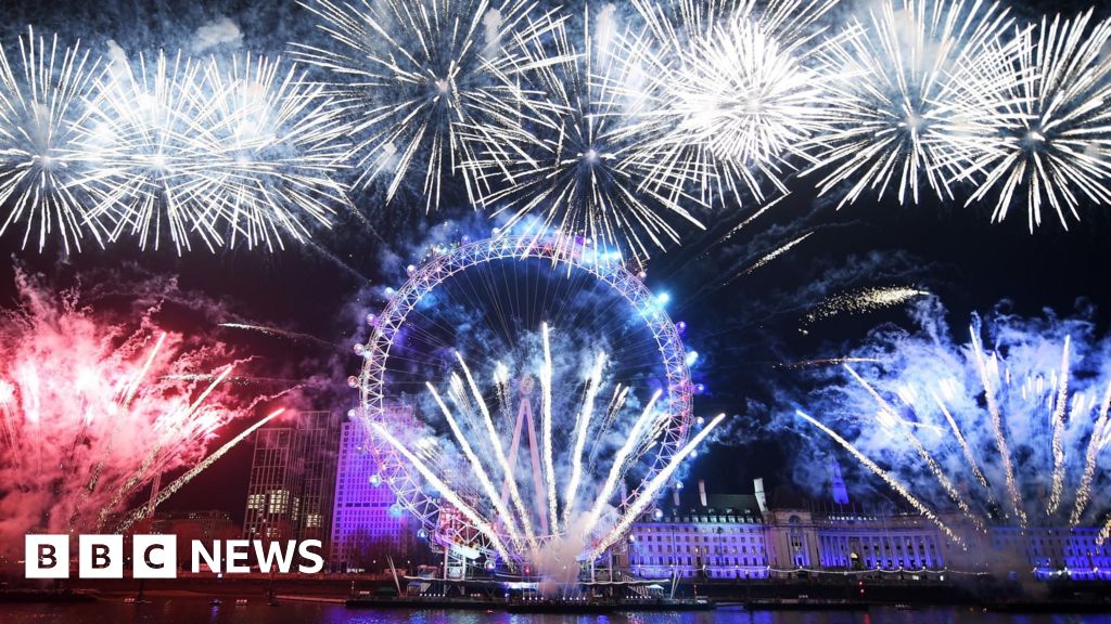 Primrose Hill in London closed for New Year's Eve
