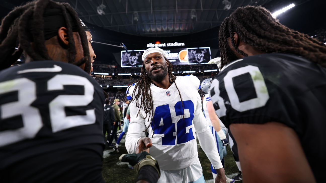 Will 2026 free agent Jadeveon Clowney be back with Cowboys?