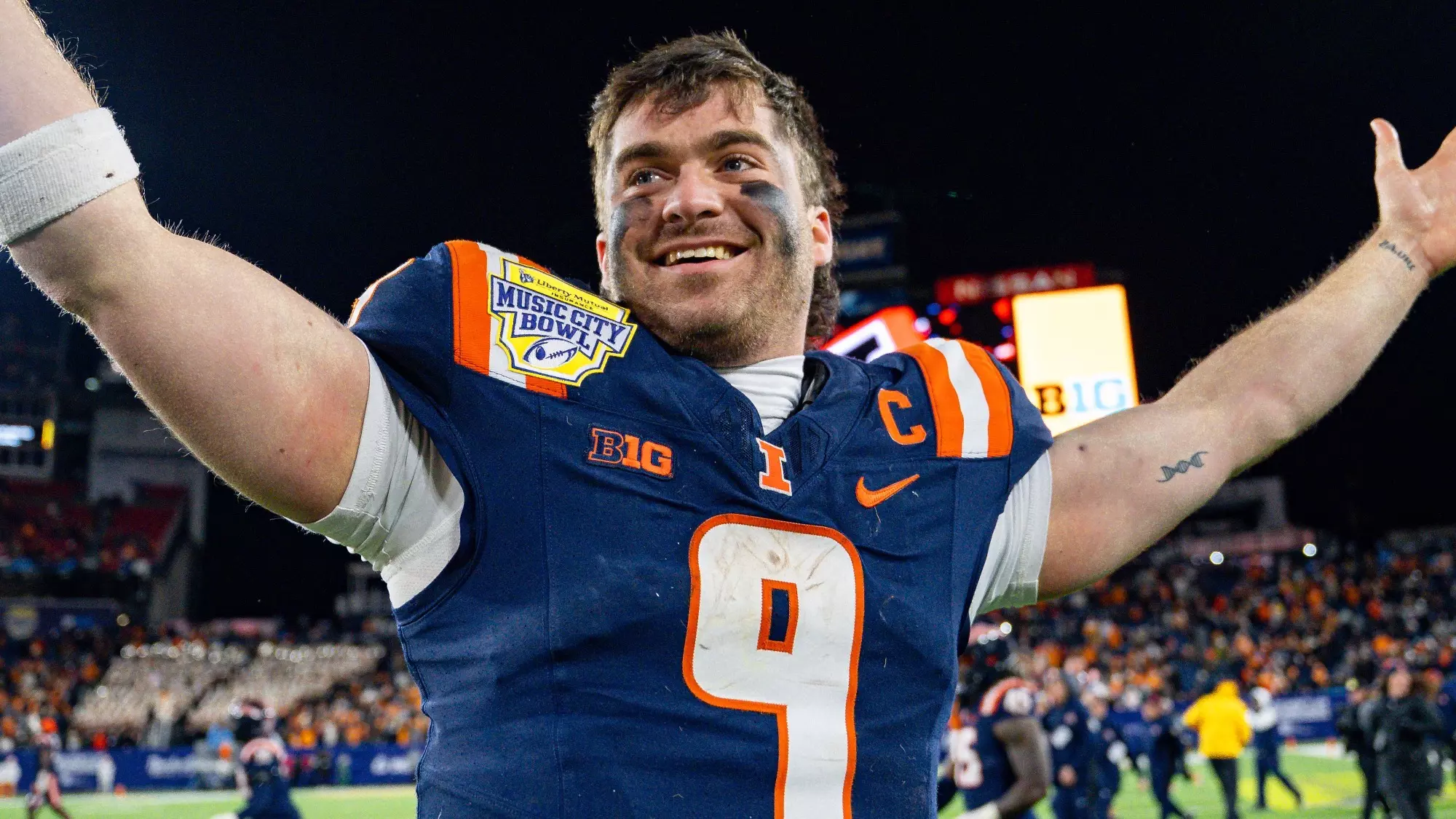 Luke Altmyer celebrates Music City Bowl victory