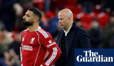Slot uneasy over dropping Salah for Liverpool and wants him back on pitch | Liverpool