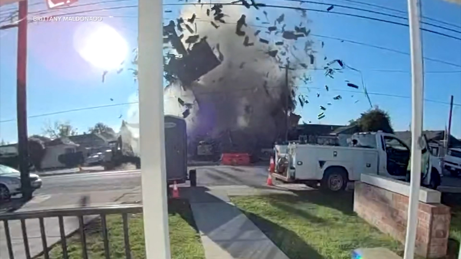 Hayward gas line explosion: Witnesses describe seeing victims walking out of home