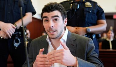 Luigi Mangione pretrial hearings: Crumpled paper with apparent to-do list among items found on suspect: Officer