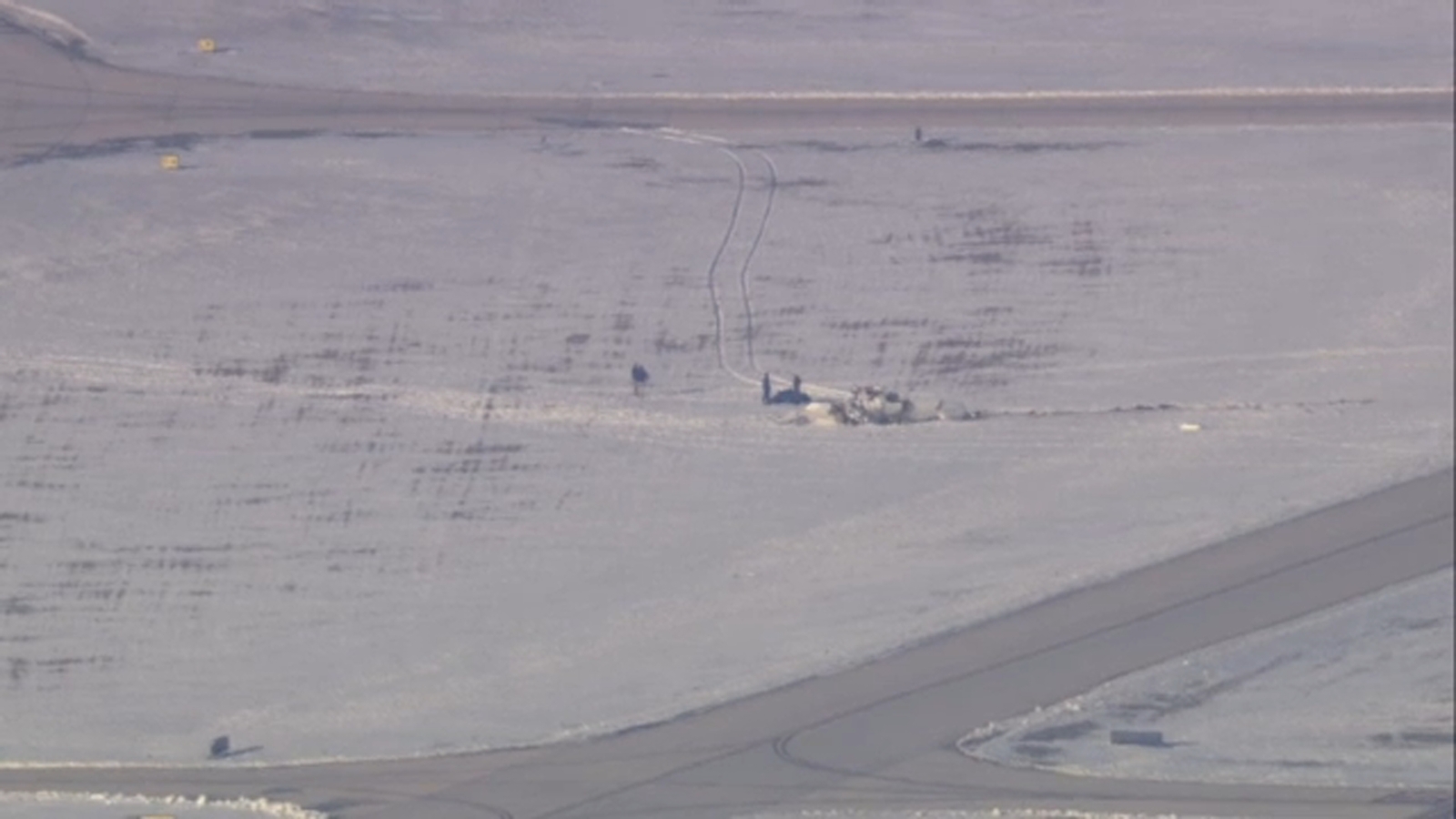 Piper PA-30 small plane crashes after takeoff at DuPage Airport on International Drive in West Chicago; 2 dead: FAA, officials