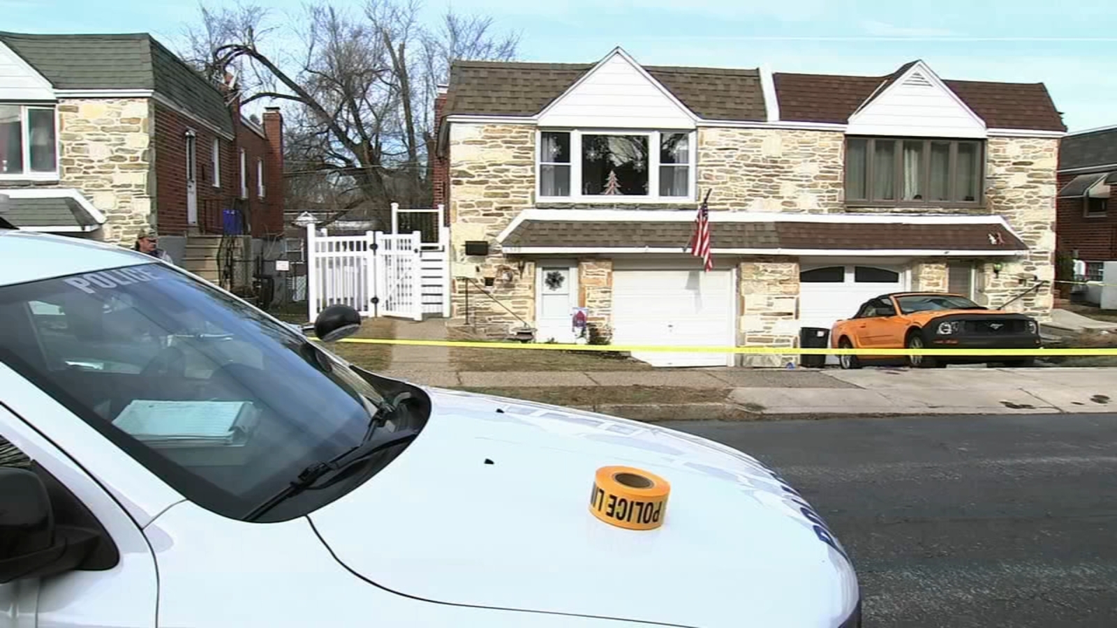 Teen girl taken into custody following fatal stabbing in Roxborough