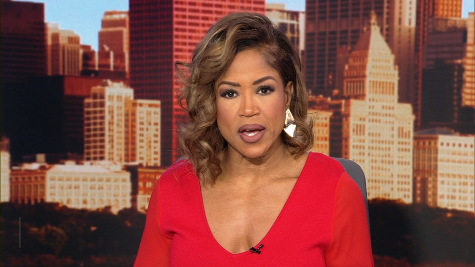 Chicago crime: Police speaking with at least 1 person of interest in beating of man, 62, on CTA bus on West Side