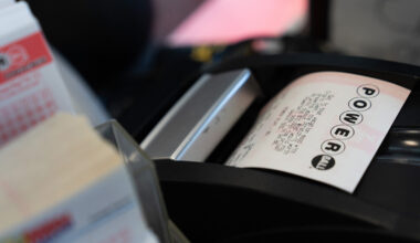 Powerball ticket worth $2.8 million sold at Chino Hills 7-Eleven