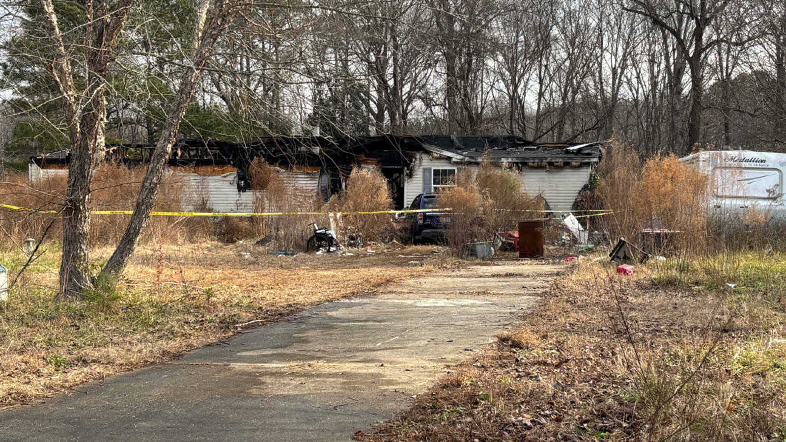 Red Oak Drive | 2 killed in Johnston County house fire on Christmas morning