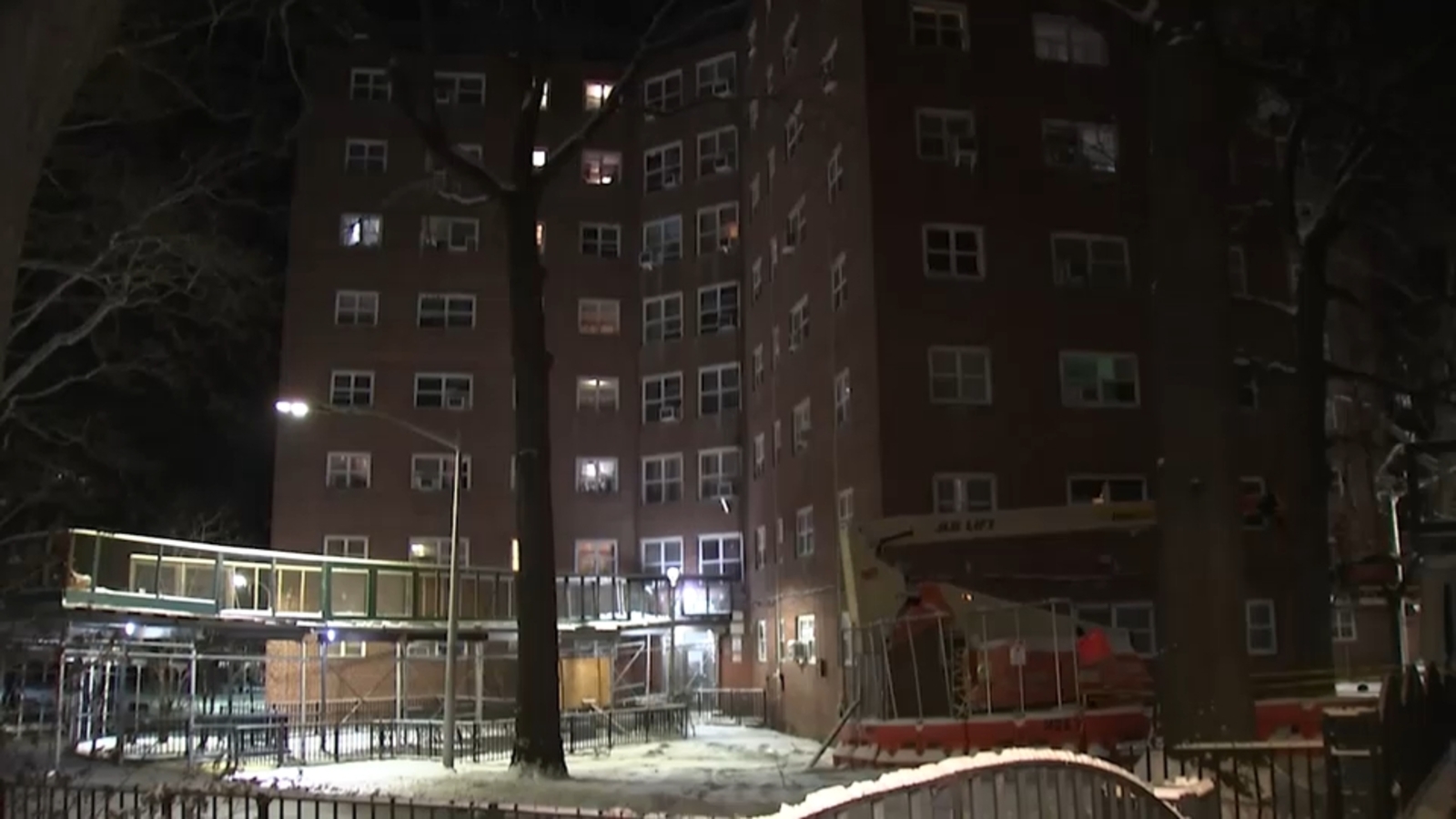 15-year-old boy killed, second teen injured in Bronx apartment building shooting