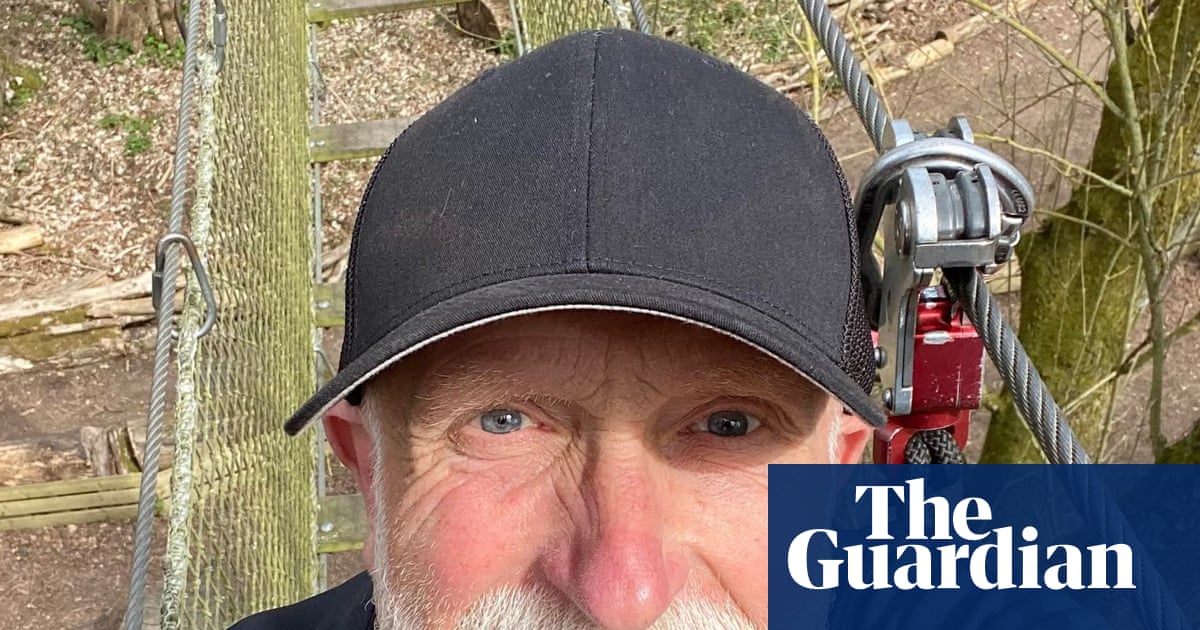 Family pay tribute to man who died after assault outside Leicestershire pub | UK news