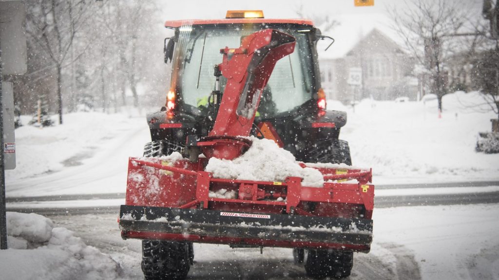 Overnight parking ban in place from dumping of snow in Ottawa