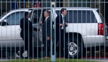 Zelenskyy to meet with Witkoff and Kushner for talks aimed at ending Ukraine-Russia war