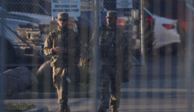 U.S. Supreme Court blocks Texas National Guard in Illinois