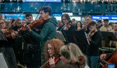 Musicians welcome Christmas through music in Prague, Czech Republic-Xinhua