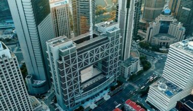 Chinese shares close higher Wednesday-Xinhua