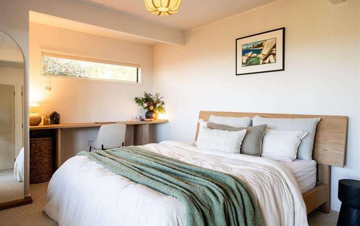 A renovated house on Kerikeri Inlet Road, in Kerikeri, Far North, sold to retirees from the South Island. The property was built in the 1970s by Auckland mayor Wayne Brown. Photo / Supplied