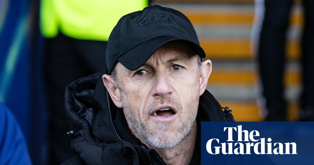 Oxford sack manager Gary Rowett with club in Championship relegation zone | Oxford United