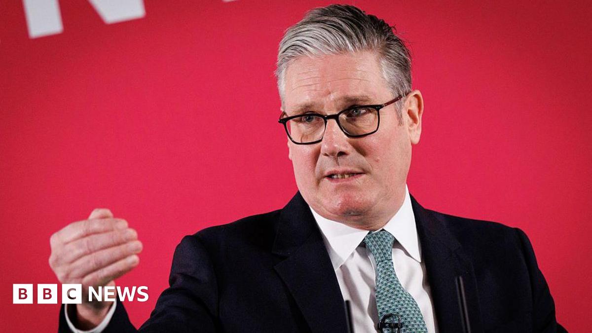 Keir Starmer delivers a speech in London on 1 December 2025.