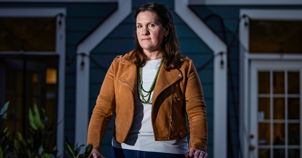 Trump's battle with independent agencies is back at the Supreme Court