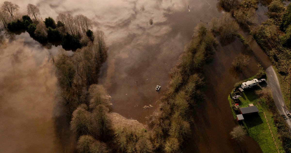 Federal grants for flood work sat on hold as storms inundated Washington state