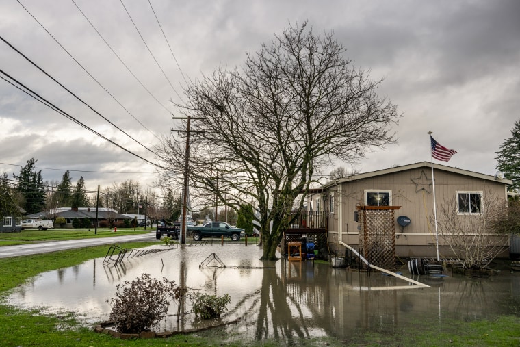 Image: Western Washington Braces For Another Atmospheric River, Bringing Flooding And Landslide Risks Back To Region