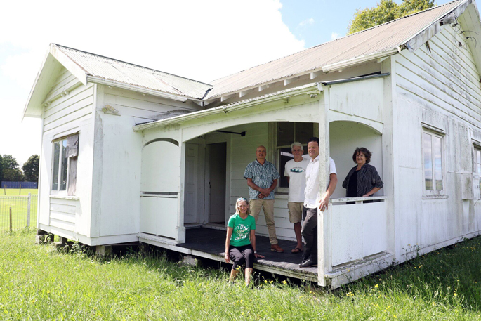 SunLive - Fundraising to home Pongakawa heritage