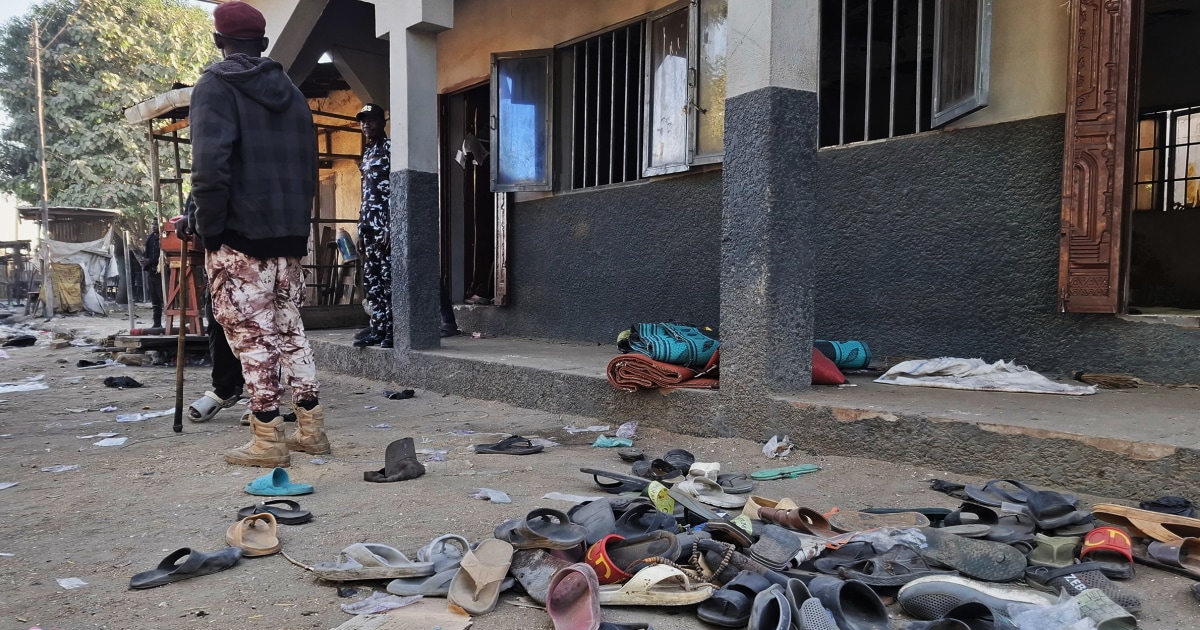 Blast at mosque in Nigeria kills 5 and injures more than 30 in apparent suicide attack