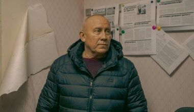 The Ukrainian man fighting Russian ‘lies’ with his front-line newspaper | Russia-Ukraine war