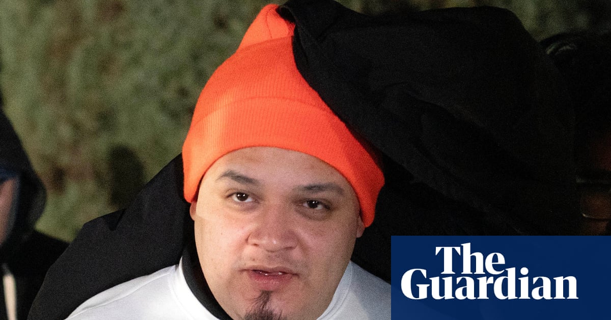 Kilmar Ábrego García released from ICE custody in fight over Trump immigration | Kilmar Ábrego García