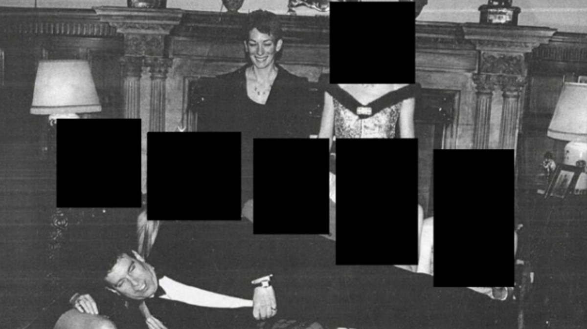 photo of Andrew on women’s laps was at Sandringham