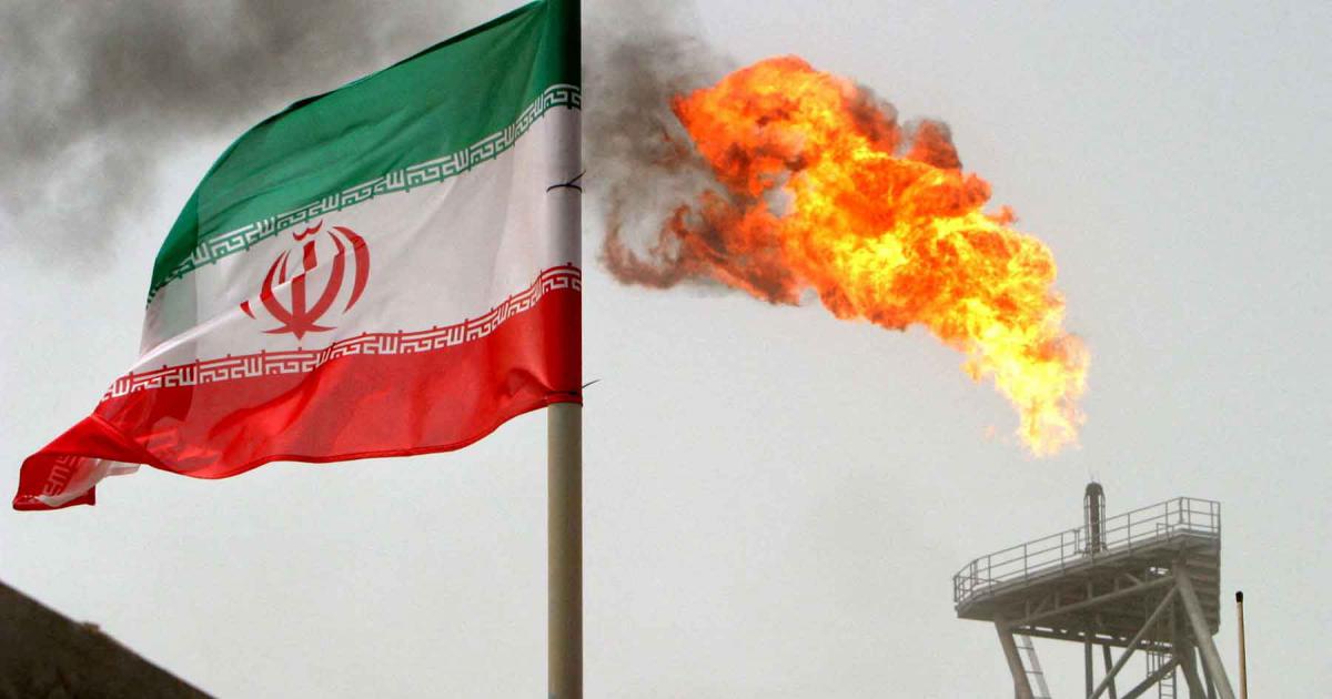 Iran cuts gas to Iraq, turning power crisis into political leverage