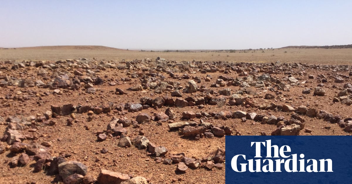 ‘Remarkable’ Mithaka cultural landscape featuring Australia’s oldest houses placed on national heritage list | Indigenous Australians