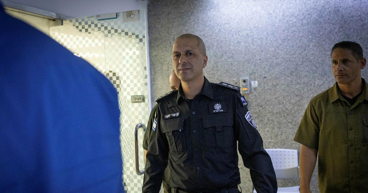 Israeli Prison Service warns Palestinian prisoners left out of Hamas deal pose risk - Haaretz