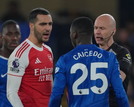 Chelsea v Arsenal, Premier League, Football, Stamford Bridge, London, UK - 30 Nov 2025EDITORIAL USE ONLY No use with unauthorised audio, video, data, fixture lists, club/league logos or "live" services. Online in-match use limited to 120 images, no video emulation. No use in betting, games or single club/league/player publications.
Mandatory Credit: Photo by Dave Shopland/Shutterstock (15965638aq)
Chelsea's Moises Caicedo has words with Arsenal's Mikel Merino before his sending off
Chelsea v Arsenal, Premier League, Football, Stamford Bridge, London, UK - 30 Nov 2025