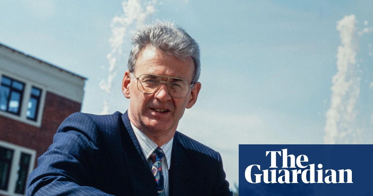 Nigel de Gruchy obituary | Trade unions