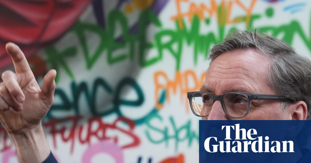 Alan Milburn to review rise in youth minimum wage | Economic policy