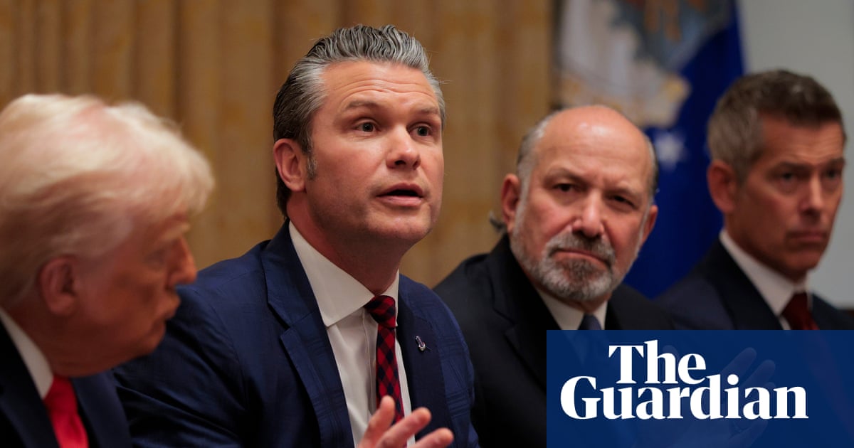 International law on the killing of people who survive an attack at sea | War crimes