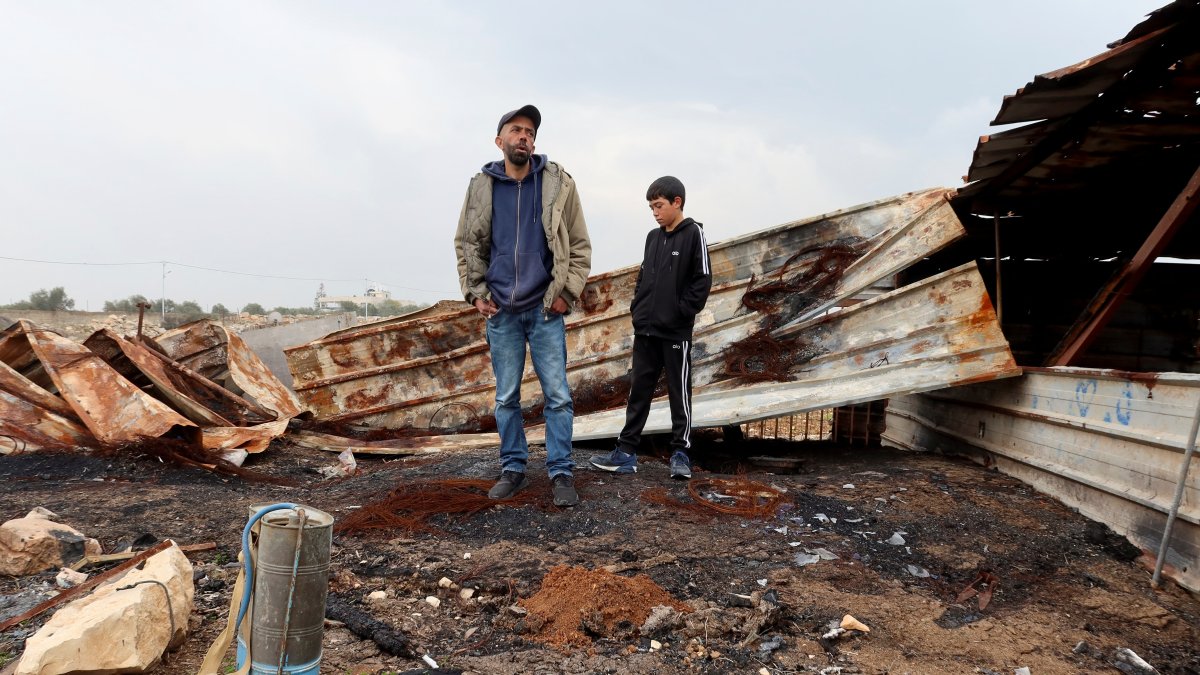 From hilltop outposts, Israeli settlers plan Palestinian displacement