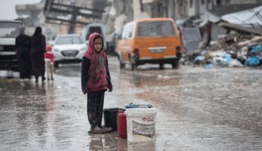 Strong storm batters Gaza, endangering displaced families in tents