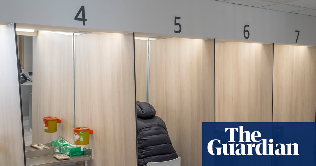 Scotland officials weigh up smoking ban exception for supervised crack use | Scotland