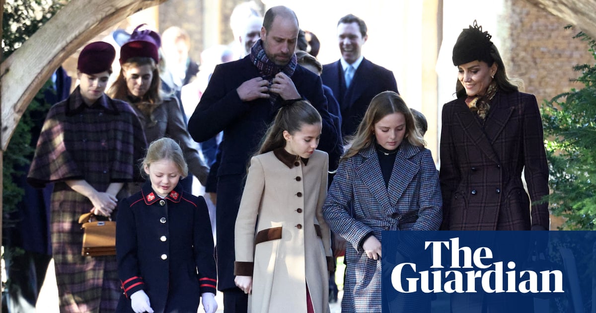 Princesses Eugenie and Beatrice join royal family for Christmas Day service | Andrew Mountbatten-Windsor