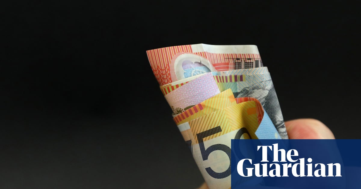 ATO’s revamped ‘robotax’ scheme targets $5.3bn in on-hold debts – some that have been invisible for years | Tax