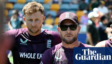 Adelaide or bust: should England ditch Bazball? – Ashes Weekly podcast - The Guardian