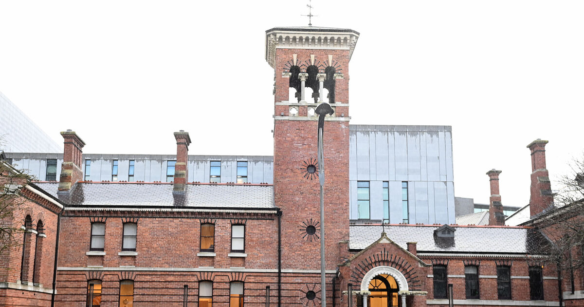 Cork woman woke up to find bloodstained cross carved into headboard of bed