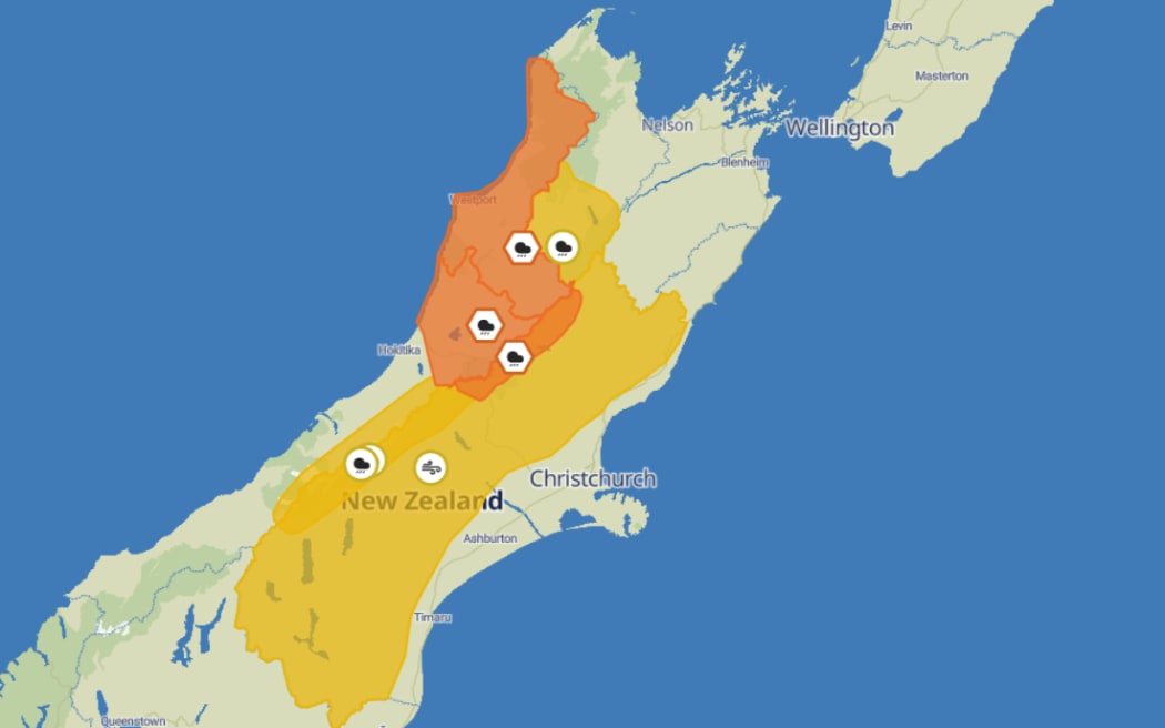 MetService said a front was moving northwards over the South Island into early Christmas morning.