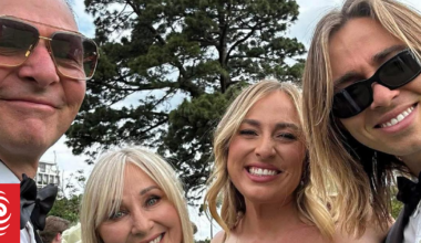 Bondi Beach attack: 'We just went running for our lives' - Kiwi in local restaurant