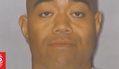 Man dies outside store after two stabbings on Auckland bus