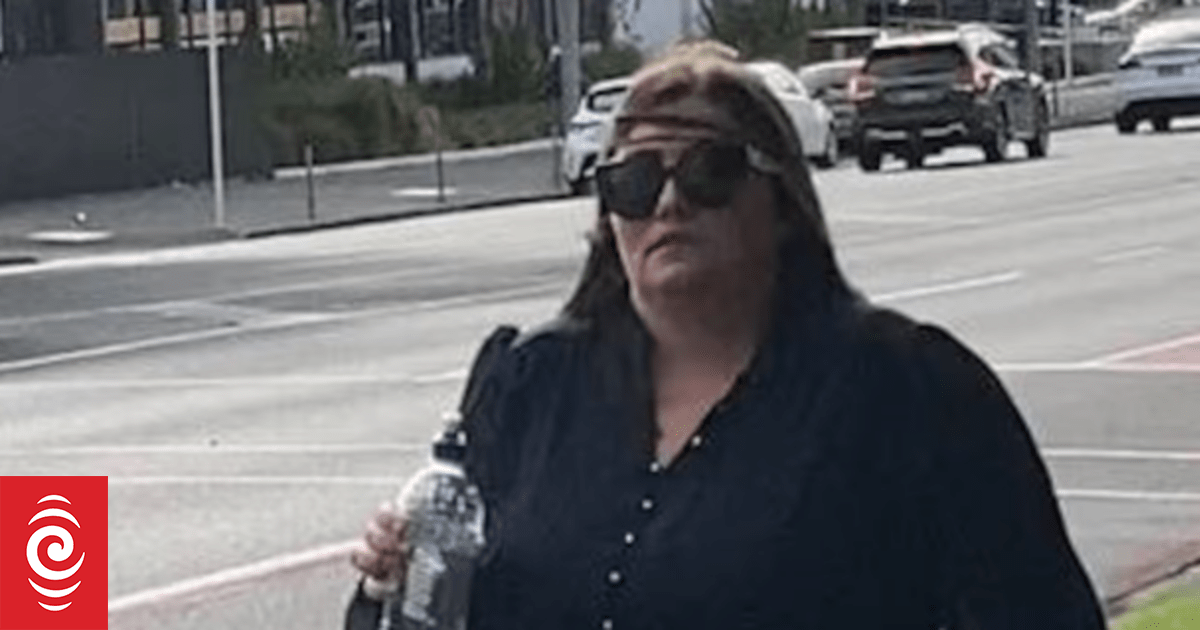 Hamilton woman Kate Gough avoids jail after sexually assaulting teen boy