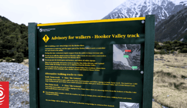 Hikers ignoring warning signs and risking lives on Hooker Valley track