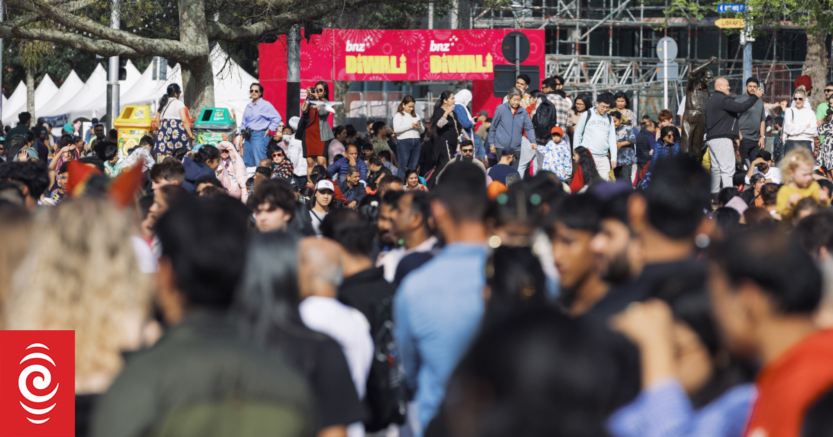 Unpacking the Indian community’s tussle with non-vegetarian food at festivals