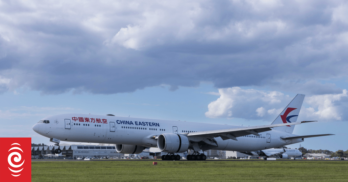 Auckland welcomes passengers on inaugural 'worlds longest direct flight' from China to Argentina